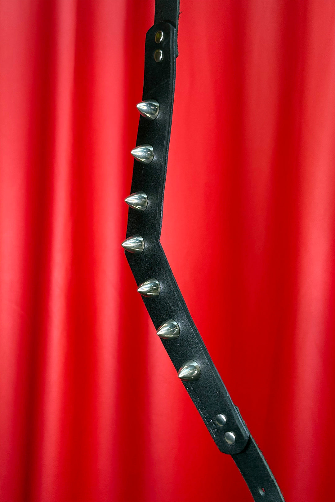V Shaped Collar with Spikes