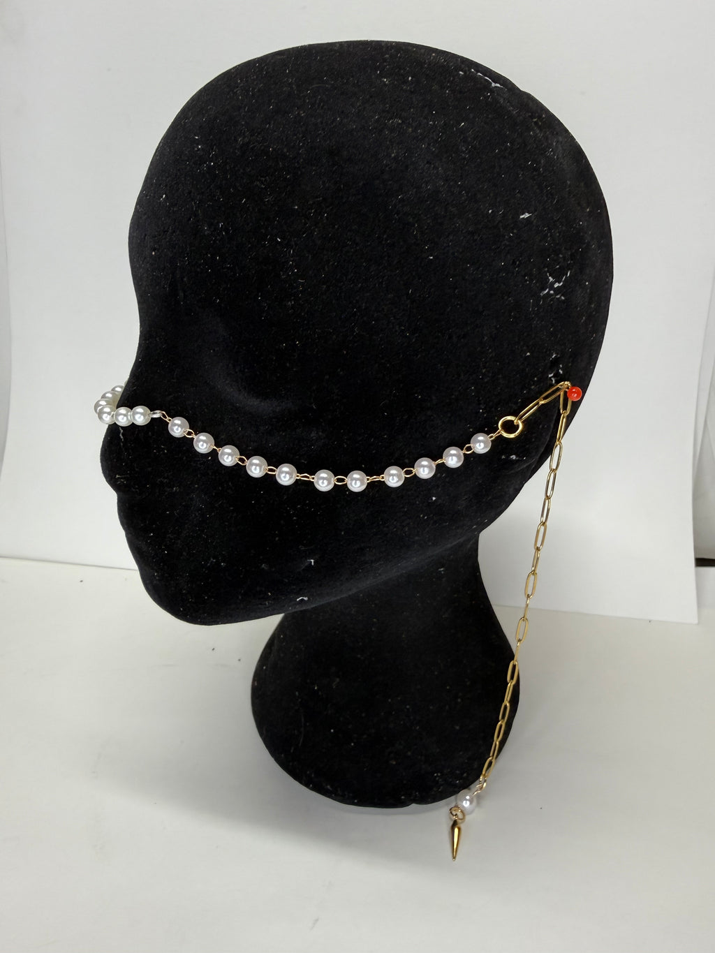 Custom Gołd and Pearl Face Chain