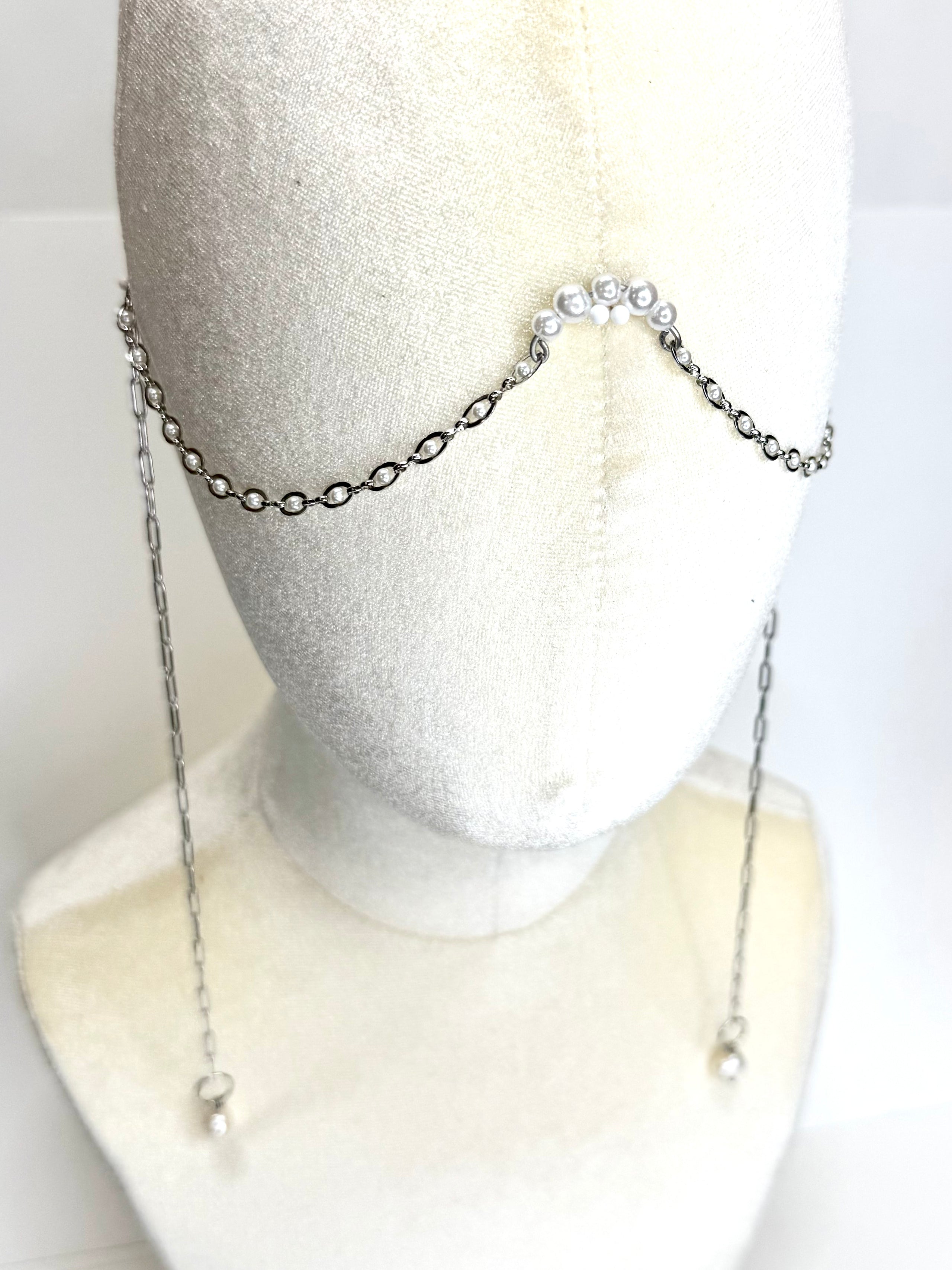 Pearl Facechain