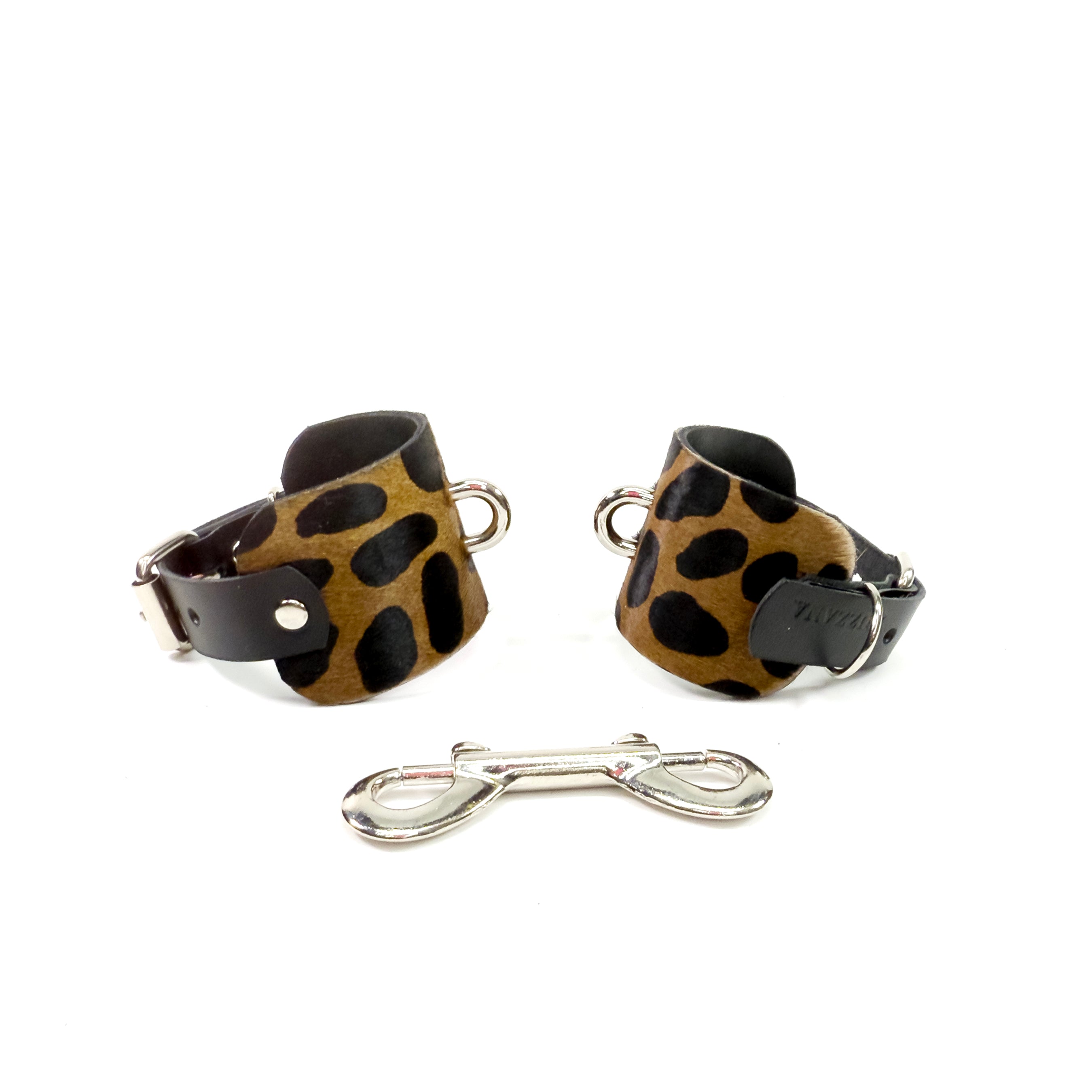 Rhea Cuffs Set
