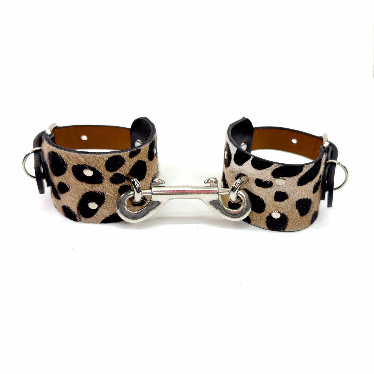 Rhea Cuffs Set