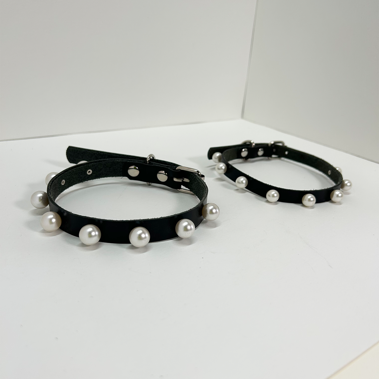 Audrey Faux Pearl Choker