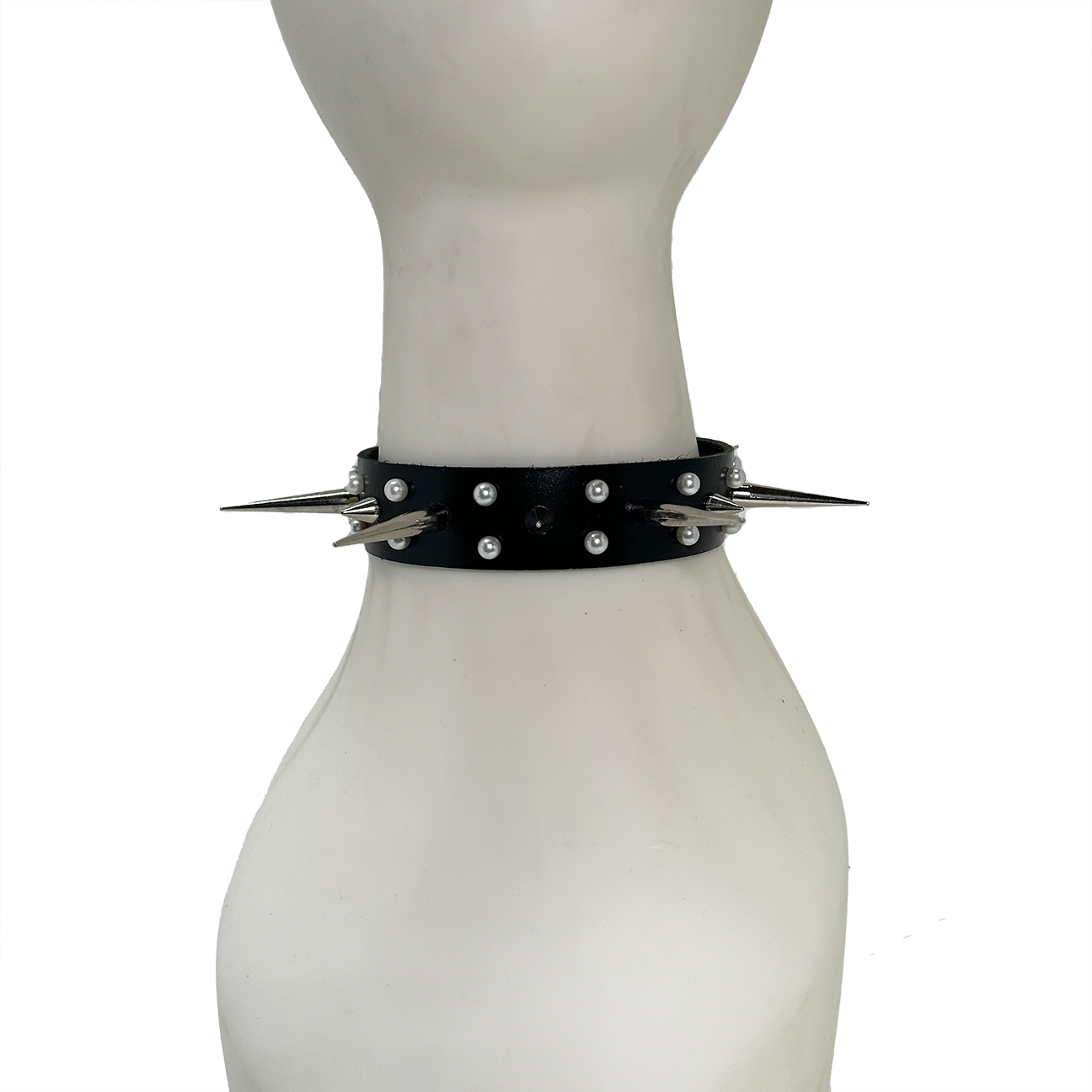 Cyrus Choker