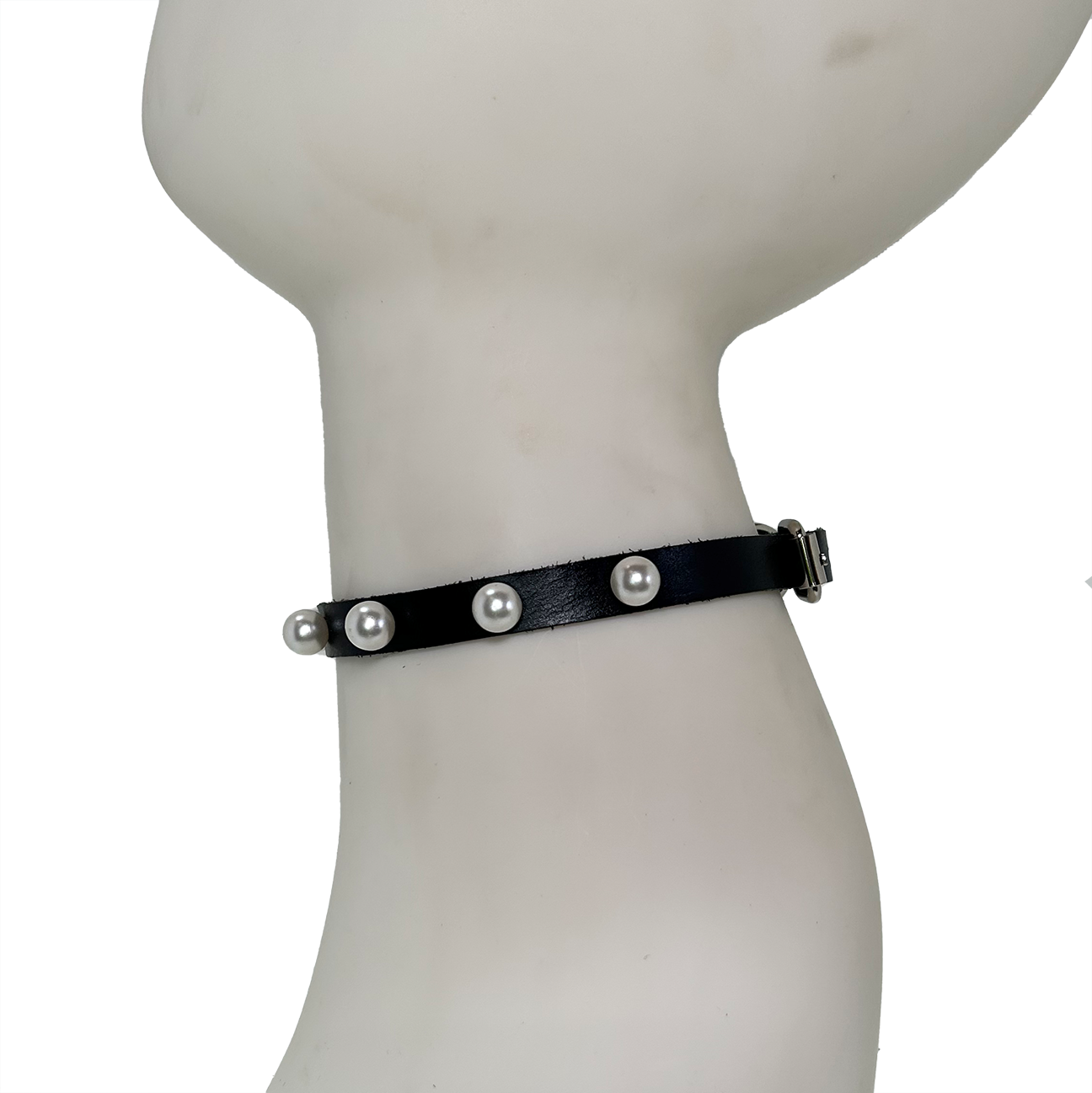 Audrey Faux Pearl Choker