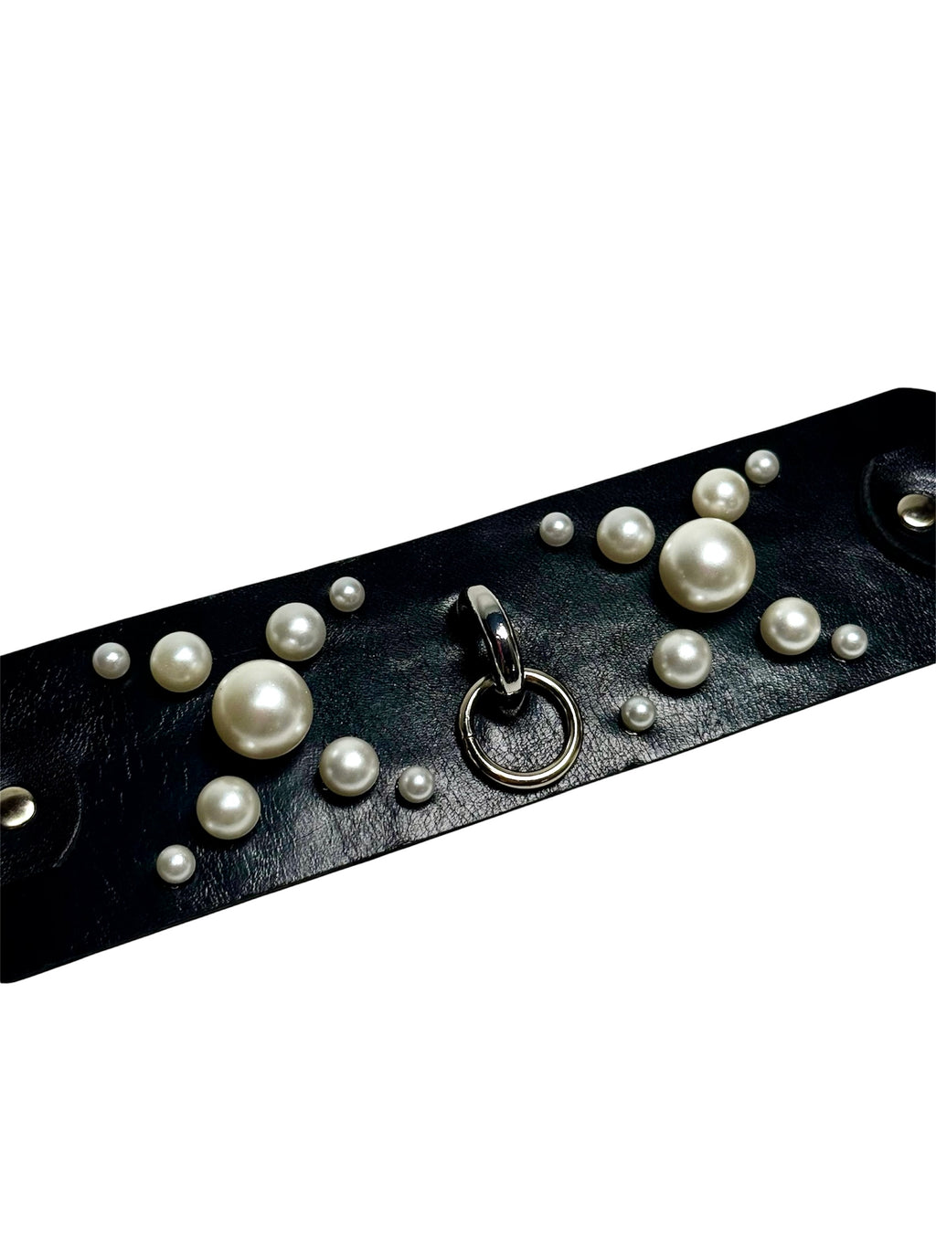 Greta Leather Collar