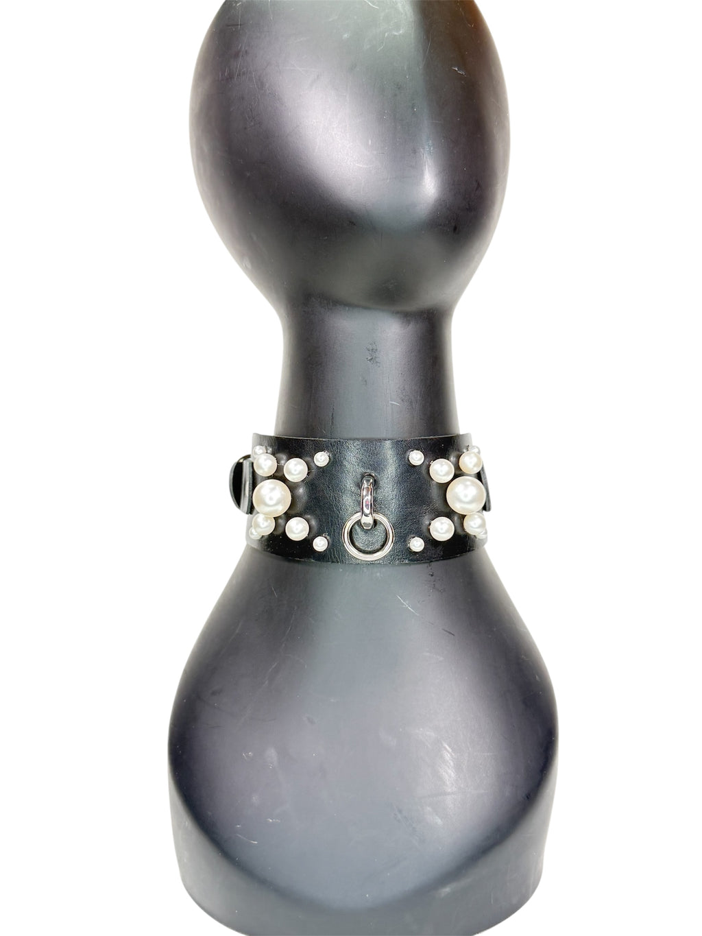Greta Leather Collar