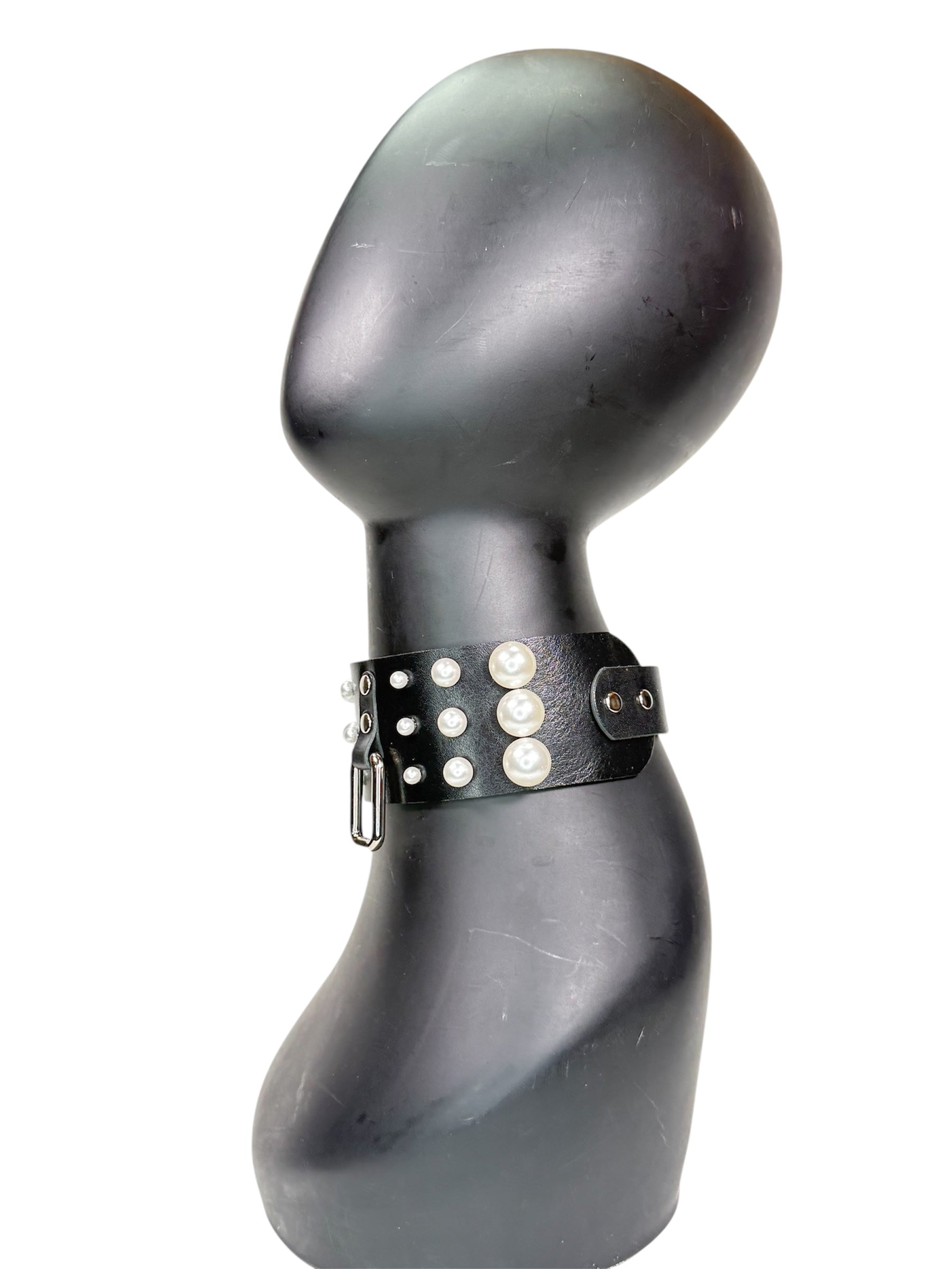 Margot Leather Collar