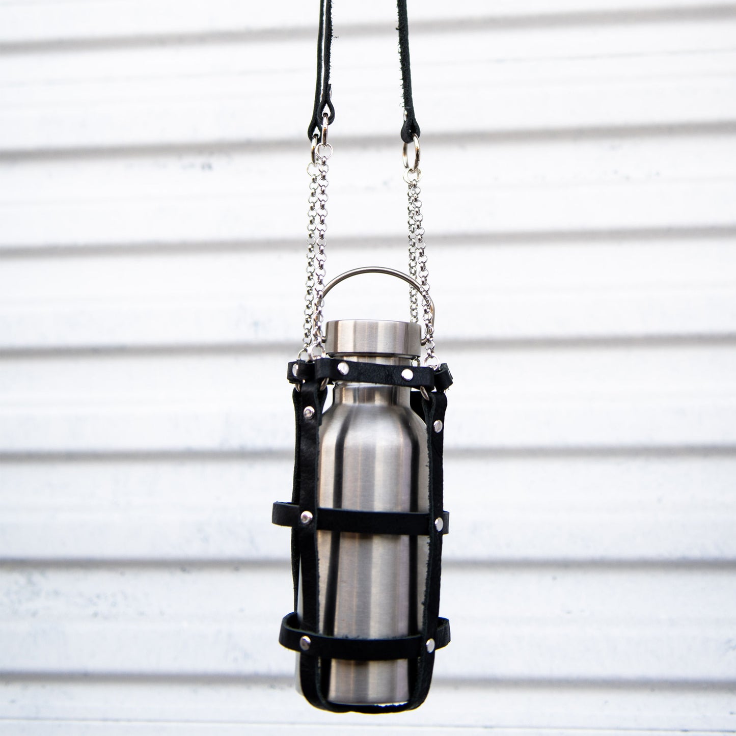 Water Bottle Harness in Black